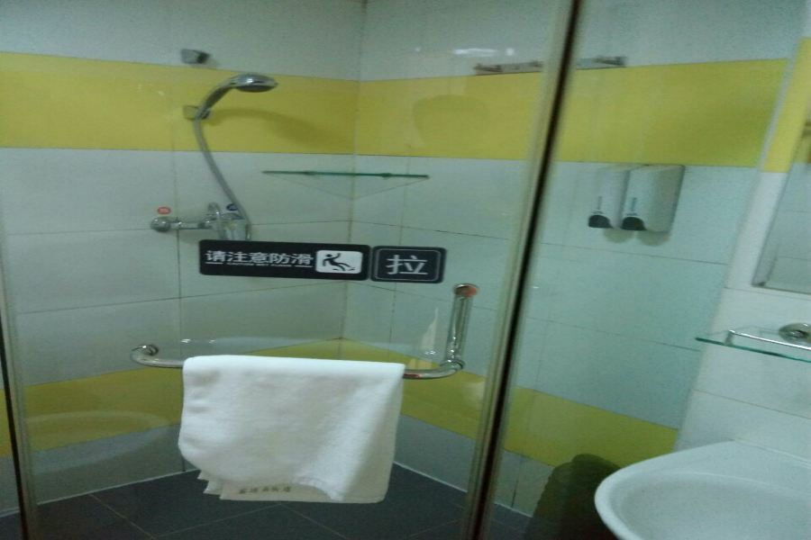 7Days Inn Dalian Gangwan Square Station Port ภายนอก รูปภาพ